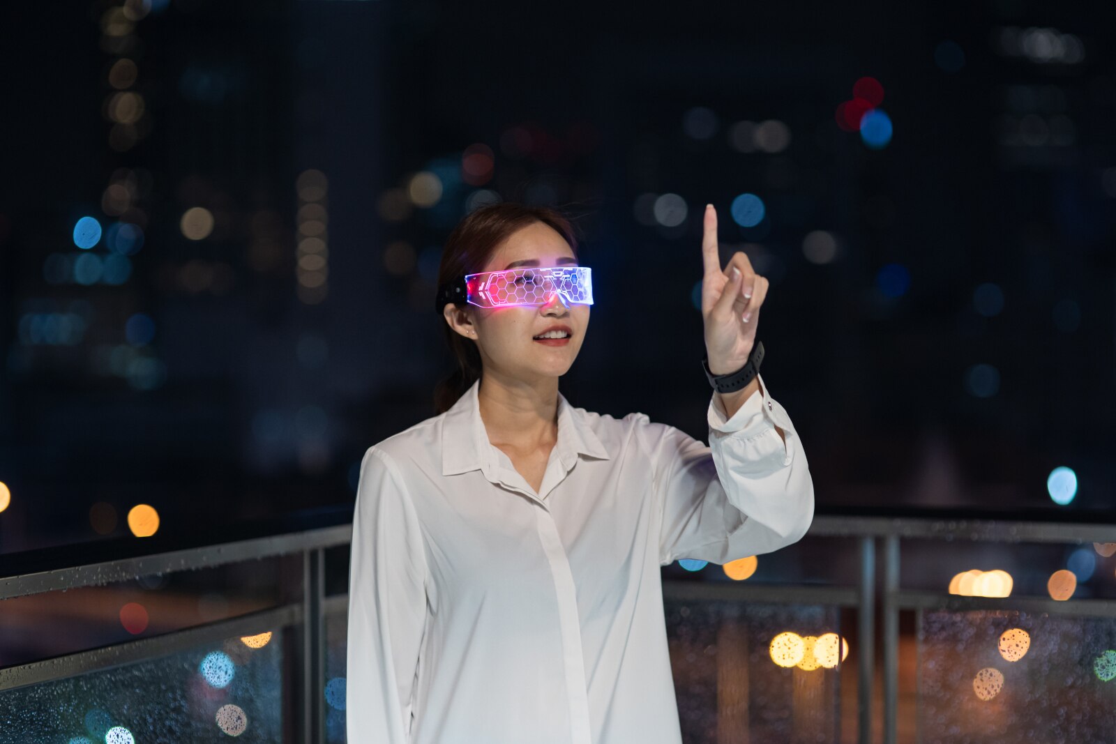 AR smart glasses illustration for XR explainer